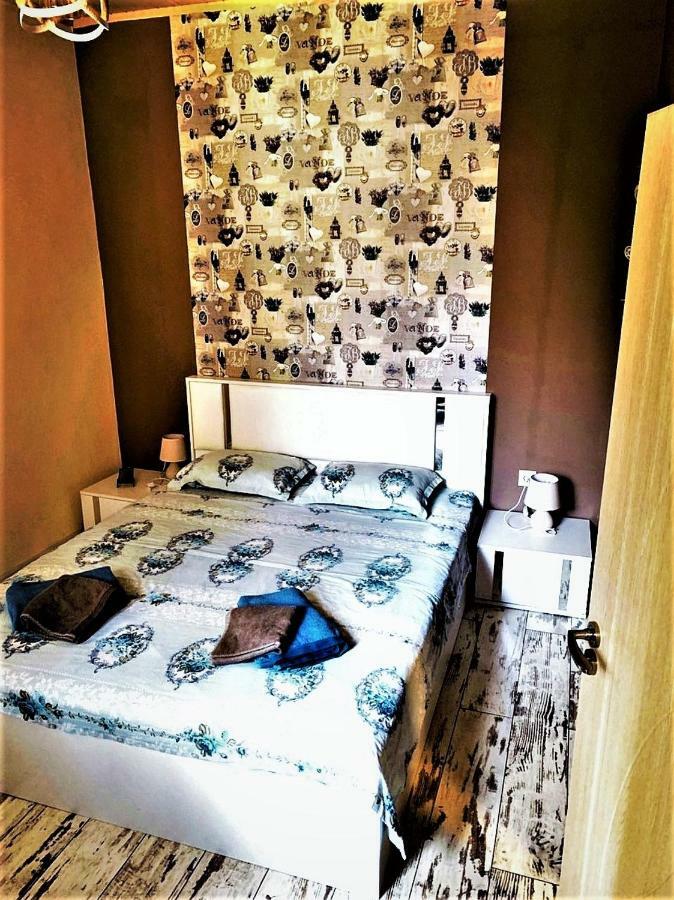 Tera Apartment Burgas City Eksteriør billede